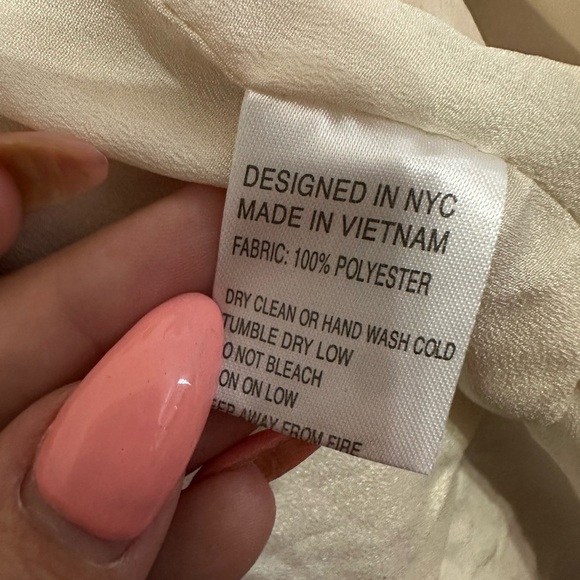 Yumi Kim Weekender Ivory Santorini Hydrangea Wrap Dress - Small - Picture 9 of 10